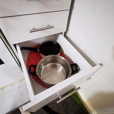 White Apartment Sarajevo - Free Parking Экстерьер фото