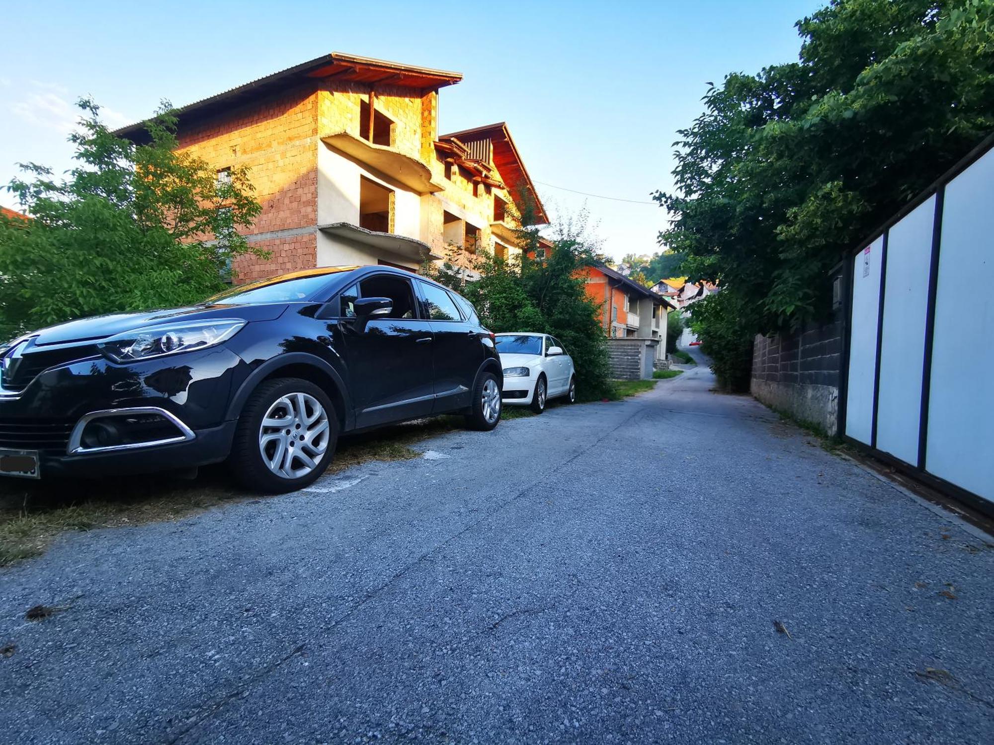 White Apartment Sarajevo - Free Parking Экстерьер фото
